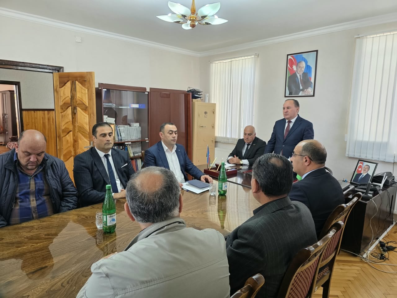  YAP Göygöl rayon təşkilatının ərazi partiya təşkilatlarında VIII Qurultayda Prezident İlham Əliyevin nitqindən irəli gələn vəzifələrin müzakirəsi ilə bağlı silsilə tədbirlər davam edir